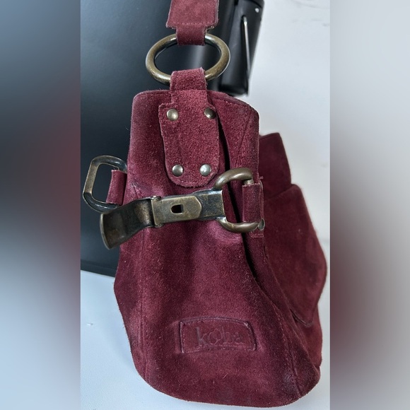 VINTAGE KOOBA SUEDE BAG, ORIGINAL HARDWARE, GORGEOUS,RICH COLOR. MINT CONDITION - Picture 6 of 15